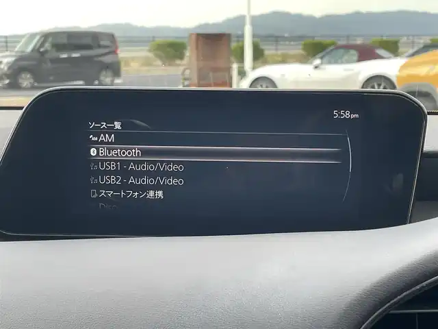 マツダ マツダ３ファストバック XD プロアクティブ ツーリングS 島根県 2022(令4)年 5.4万km ジェットブラックマイカ 登録時走行距離　53063km/純正ナビ/・HDMI BT CD DVD SD AM FM フルセグTV/・Apple Car Play/Android Auto/ビルトインETC/前後ドライブレコーダー/DN席シートヒーター/D席パワーシート/革巻きステアリング/ステアリングヒーター/ステアリングリモコン/AUTO HOLD/純正18インチアルミホイール/スマートキー/純正フロアマット/パーキングセンサー/レーダークルーズコントロール/LEDヘッドライト/ワンオーナー