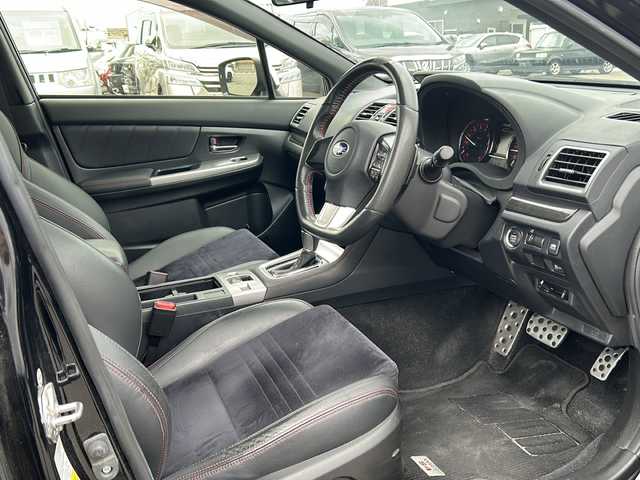 スバル ＷＲＸ Ｓ４ 2．0GT‐S アイサイト 秋田県 2014(平26)年 7.7万km クリスタルブラックシリカ 社外HDDナビ/社外CD、DVD、BT、フルセグ/バックカメラ/純正18インチアルミ/４WD/ETC/スペアキー