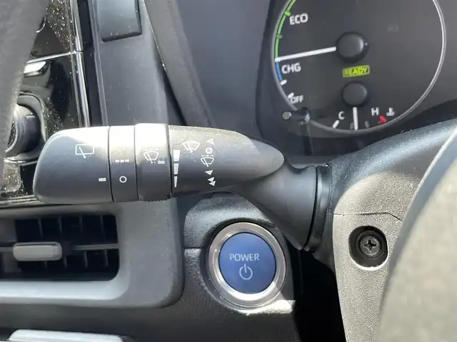 トヨタ シエンタ ハイブリッド G 滋賀県 2022(令4)年 3.7万km ブラック 純正8型ナビ/・Bluetooth/USB/FM/AM/バックカメラ/両側自動ドア/ブラインドスポットモニター/追従付クルーズコントロール/LEDヘッドライト/オートマチックハイビーム/クリアランスソナー/ステアリングリモコン/レーンキープアシスト/純正ドライブレコーダー/ビルトインETC/100V電源/スマートキー