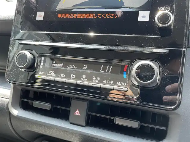 トヨタ シエンタ ハイブリッド G 滋賀県 2022(令4)年 3.7万km ブラック 純正8型ナビ/・Bluetooth/USB/FM/AM/バックカメラ/両側自動ドア/ブラインドスポットモニター/追従付クルーズコントロール/LEDヘッドライト/オートマチックハイビーム/クリアランスソナー/ステアリングリモコン/レーンキープアシスト/純正ドライブレコーダー/ビルトインETC/100V電源/スマートキー