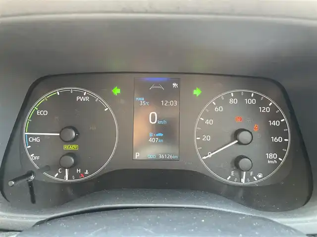トヨタ シエンタ ハイブリッド G 滋賀県 2022(令4)年 3.7万km ブラック 純正8型ナビ/・Bluetooth/USB/FM/AM/バックカメラ/両側自動ドア/ブラインドスポットモニター/追従付クルーズコントロール/LEDヘッドライト/オートマチックハイビーム/クリアランスソナー/ステアリングリモコン/レーンキープアシスト/純正ドライブレコーダー/ビルトインETC/100V電源/スマートキー