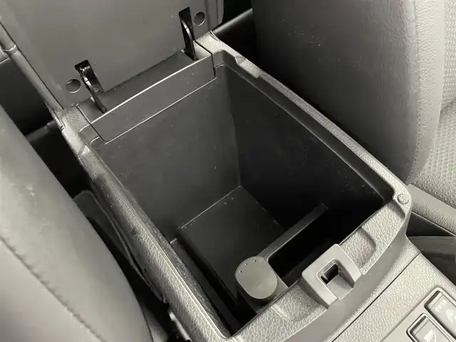 日産 エクストレイル ハイブリッド 20X 富山県 2018(平30)年 2.4万km ガーネットレッド 4WD/純正SDナビ(FM/AM/CD/DVD/BT)/フルセグTV/全方位カメラ/プロパイロット/レーダークルーズコントロール/ETC/パワーバックドア/全席シートヒーター/ハーフレザーシート/プッシュスタート/スマートキー/デジタルインナーミラー/電動パーキングブレーキ/オートブレーキホールド/ステアリングスイッチ/ダウンヒルアシストコントロール/前後コーナーセンサー/純正フロアマット/ルーフレール/純正18インチAW/LEDヘッドライト/取扱説明書