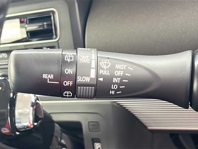 スズキ スペーシア ギア HYBRID XZターボ 宮城県 2022(令4)年 1.5万km フェニックスレッドパール/ガンメタリック2トーンルーフ 両側パワースライドドア/メモリナビ/(AM/FM/iPod/USB/SD/TV/BT/HDMI/CD/DVD)/全方位カメラ/ETC/前方ドライブレコーダー/レーダークルーズコントロール/プッシュスタート/スマートキー/オートライト/LEDヘッドライト/フォグランプ/ルーフレール/ドアバイザー/純正14インチアルミホイール/社外フロアマット