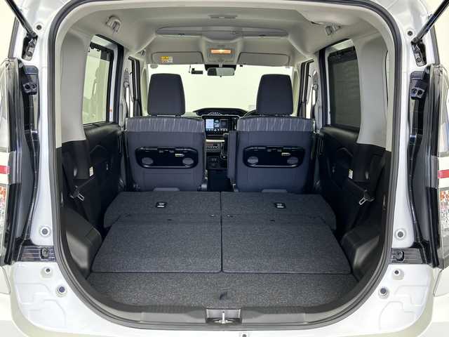 三菱 デリカＤ：２ ハイブリッドMZ 全方位カメラ付ナビPKG 愛知県 2024(令6)年 0.2万km ピュアホワイトP ワンオーナー/両側パワースライド/純正メモリナビ/フルセグTV/CD/USB/Bluetooth/全方位カメラ/バックカメラ/衝突軽減ブレーキ/レーダークルーズコントロール/HUD/LEDヘッドライト/ビルトインETC/前後ドライブレコーダー/純正15インチアルミホイール/アイドリングストップ/プッシュスタート/取扱説明書