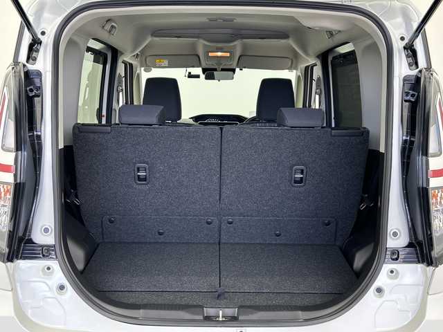 三菱 デリカＤ：２ ハイブリッドMZ 全方位カメラ付ナビPKG 愛知県 2024(令6)年 0.2万km ピュアホワイトP ワンオーナー/両側パワースライド/純正メモリナビ/フルセグTV/CD/USB/Bluetooth/全方位カメラ/バックカメラ/衝突軽減ブレーキ/レーダークルーズコントロール/HUD/LEDヘッドライト/ビルトインETC/前後ドライブレコーダー/純正15インチアルミホイール/アイドリングストップ/プッシュスタート/取扱説明書