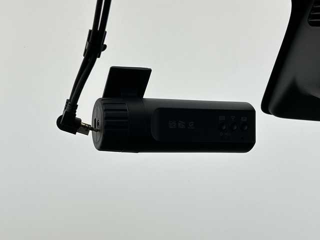 三菱 デリカＤ：２ ハイブリッドMZ 全方位カメラ付ナビPKG 愛知県 2024(令6)年 0.2万km ピュアホワイトP ワンオーナー/両側パワースライド/純正メモリナビ/フルセグTV/CD/USB/Bluetooth/全方位カメラ/バックカメラ/衝突軽減ブレーキ/レーダークルーズコントロール/HUD/LEDヘッドライト/ビルトインETC/前後ドライブレコーダー/純正15インチアルミホイール/アイドリングストップ/プッシュスタート/取扱説明書