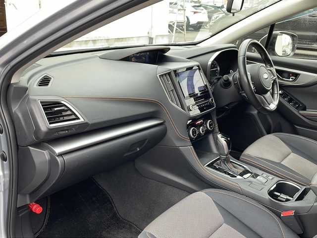 スバル ＸＶ ハイブリッド 2．0e－L アイサイト 道北・旭川 2020(令2)年 3.9万km アイスシルバーメタリック /4WD//禁煙車//純正ダイアトーンナビ//CD/DVD/SD/MSV/BT/USB/フルセグ//サイド・バックカメラ//アイサイトVer3//プリクラッシュ//レーンキープ//レーダークルーズコントロール//誤発進抑制//コーナーセンサー//ブラインドスポットモニター//パドルシフト//SRH//オートライト//LEDヘッドライト//フォグライト//リアフォグ//ヘッドライトウォッシャー//オートワイパー//ドライブレコーダー//ETC//ミラーヒーター//運転席メモリシート//パワーシート//フロントデアイサー//純正フロアマット//ドアバイザー//トノカバー