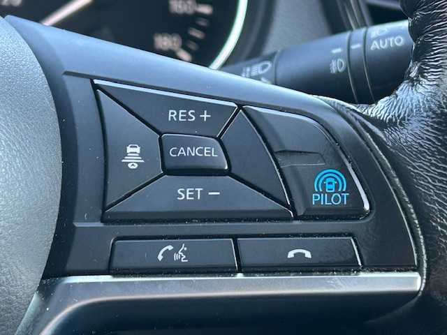 日産 エクストレイル 20Xi 栃木県 2019(平31)年 3.3万km プレミアムコロナオレンジ プロパイロット/インテリジェントエマージェンシーブレーキ/純正9インチナビ/フルセグTV/DVD/Bluetooth/インテリジェントアラウンドビューモニター/ビルトインETC/ドライブレコーダー/革シート/全席シートヒーター/パワーバックドア/プッシュスタート/ステアリングリモコン/LEDオートライト/LEDフォグランプ/純正18インチAW/アイドリングストップ/横滑り防止装置/ダウンヒルアシストコントロール/ドアバイザー/電動格納ミラー/クリアランスソナー