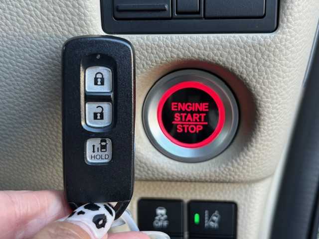 ホンダ Ｎ ＢＯＸ G L ホンダセンシング 宮城県 2017(平29)年 8.6万km モーニングミストブルーM 登録時走行距離85614km/純正SDナビ/AM・FM・TV・CD/ホンダセンシング/バックカメラ/片側パワースライドドア/ドライブレコーダー/ETC/ECONモード/衝突軽減システム/レーンキープアシスト/横滑り防止装置/純正LEDヘッドライト/スマートキー/電動格納ミラー/純正アルミホイール/純正フロアマット/補助ミラー/ドアバイザー/ウインカーミラー