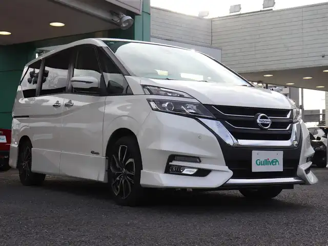 日産 セレナ ハイウェイスター 神奈川県 2017(平29)年 8.2万km ブリリアントホワイトパール 純正メモリナビ/アラウンドビューモニター/フルセグテレビ/フリップダウンモニター/プロパイロット/両側パワースライドドア/ドライブレコーダー前後/ETC/LEDヘッドライト/保証書/取説/ナビ説/記録(H.29.R.1.2.4.6)/スペアスマートキー