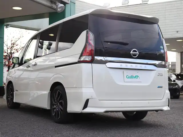 日産 セレナ ハイウェイスター 神奈川県 2017(平29)年 8.2万km ブリリアントホワイトパール 純正メモリナビ/アラウンドビューモニター/フルセグテレビ/フリップダウンモニター/プロパイロット/両側パワースライドドア/ドライブレコーダー前後/ETC/LEDヘッドライト/保証書/取説/ナビ説/記録(H.29.R.1.2.4.6)/スペアスマートキー