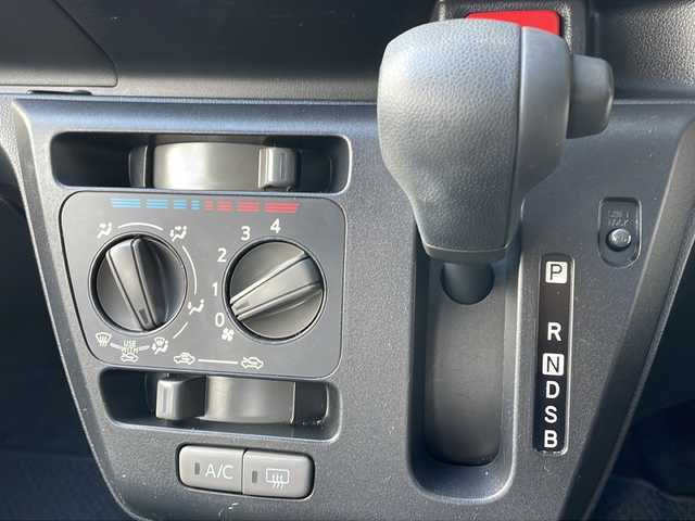 ダイハツ ミラ イース L SAⅢ 長野県 2020(令2)年 5.8万km ブライトシルバーメタリック スマートアシストSA3/メモリナビ　Bluetooth/バックカメラ/前後コーナーセンサー/アイドリングストップ/社外フロアマット