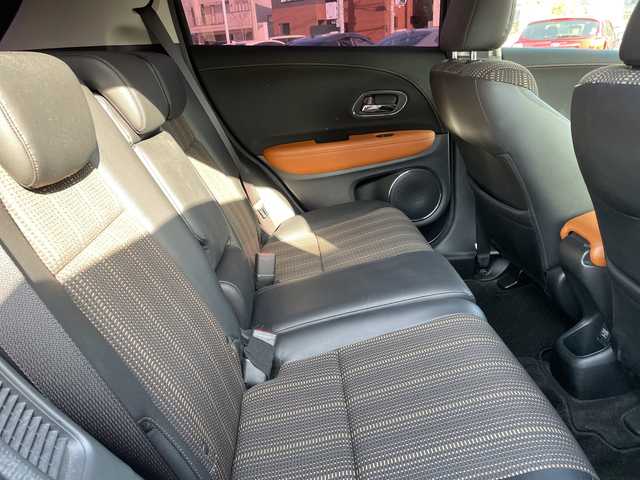 ホンダ ヴェゼル ハイブリッド Z 石川県 2014(平26)年 8万km ミスティックグリーンパール 社外メモリーナビ　フルセグＴＶ　バックカメラ　ＬＥＤヘッドライト　ハーフレザーシート　シートヒーター　スマートキー　ルーフレール　クルコン　レーダーブレーキ　純正アルミホイール