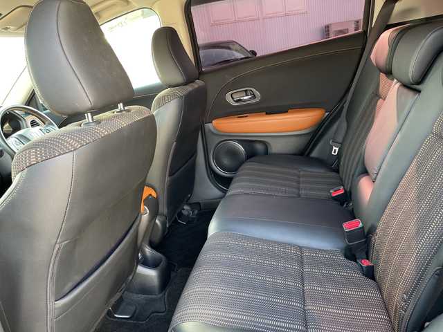 ホンダ ヴェゼル ハイブリッド Z 石川県 2014(平26)年 8万km ミスティックグリーンパール 社外メモリーナビ　フルセグＴＶ　バックカメラ　ＬＥＤヘッドライト　ハーフレザーシート　シートヒーター　スマートキー　ルーフレール　クルコン　レーダーブレーキ　純正アルミホイール