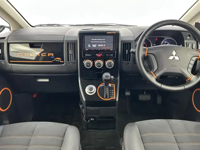 三菱 デリカＤ：５ アクティブギア 千葉県 2017(平29)年 7.3万km ダイヤモンドブラックマイカ 禁煙車/ワンオーナー/４WD/両側パワースライドドア/クルーズコントロール/純正7.7型メモリナビ/・型番：GCX777W/・CD/DVD/フルセグTV/・バックカメラ/・ビルトインETC/革巻きステアリング/・パドルシフト/ハーフレザーシート/・DNシートヒーター/純正フロアマット/純正１８インチAW/オートライト/・キセノンヘッドライト/・フォグランプ