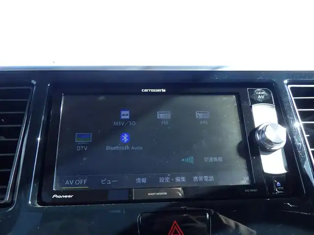 日産 デイズ ルークス ハイウェイスターX 千葉県 2017(平29)年 5.6万km チタニウムグレーメタリック エマージェンシーブレーキ/左パワースライドドア/社外メモリーナビ/地デジTV/【DVD/CD再生機能　Bluetooth接続】/アラウンドビューモニター/革巻きステアリング/ETC/LEDヘッドライト/フォグライト/ウインカーミラー/純正14インチアルミホイル/インテリジェントキー