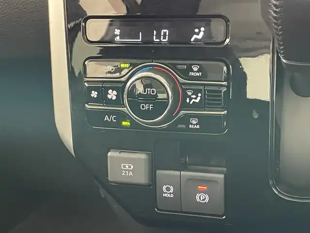 トヨタ ルーミー カスタムG－T 愛知県 2021(令3)年 3.1万km クールバイオレットクリスタルシャイン 純正９型ナビ　フルセグＴＶ　Ｂｌｕｅｔｏｏｔｈ　シートヒーター　追従クルコン　電動パーキングブレーキ　スマアシIII　衝突軽減　車線逸脱　ＬＥＤオートライト　コーナーセンサー　フォグランプ　ＥＴＣ　禁煙車