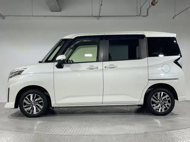 トヨタ ルーミー カスタムG 神奈川県 2020(令2)年 3.8万km パールホワイトⅢ 純正9型SDナビゲーション【NSZT-Y68T】/AM FM Bluetooth フルセグ CD DVD/バックカメラ/両側パワースライドドア/スマートアシスト/先行車発進お知らせ/衝突回避支援ブレーキ機能/衝突警報機能/車線逸脱警報機能/ふらつき警報/ブレーキ制御付誤発進抑制機能/コーナーセンサー/路側逸脱警報/アダプティブクルーズコントロール/標識認識機能/アイドリングストップ/ステアリングリモコン/純正フロアマット/プッシュスタート/スマートキー/オートホールド/純正14インチアルミホイル/LEDヘッドライト/オートライト/オートハイビーム/ドアバイザー