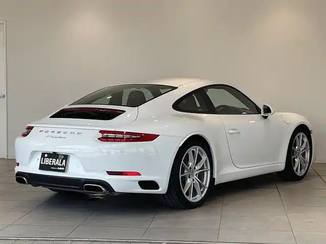 ポルシェ ９１１ カレラ 愛知県 2017(平29)年 4.8万km 白 レッドレザーインテリア（ボルドー）/シートヒーター　/純正ナビ　/Ｂｌｕｅｔｏｏｔｈ　/バックカメラ　/フルセグＴＶ　/ドライブレコーダー　/ＥＴＣ２．０　/オートエアコン　/電動格納ミラー/アイドリングストップ