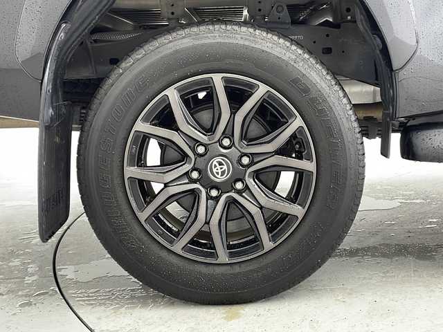 トヨタ ハイラックス Z GRスポーツ 愛知県 2021(令3)年 3.3万km アティチュードブラックマイカ 純正ナビ/全方位モニター/純正ハードトノカバー/ＥＴＣ/社外前後ドライブレコーダー/クルーズコントロール/衝突軽減ブレーキ/レーンキープアシスト/ダウンヒルアシスト/デフロック/スマートキー/前後コーナーセンサー/パドルシフト