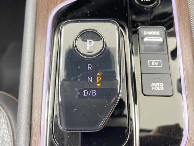 日産 オーラ G FOUR 道央・札幌 2022(令4)年 1.1万km オーロラフレアブルーパール ・４WD /e-POWER/・エマージェンシーブレーキ/・セーフティ・シールド/・アラウンドビュー/バックカメラ/・運転席.助手席シートヒーター/・LEDライト/オートライト/・オートハイビーム/・ステアリングヒーター/・デジタルインナーミラー/・サマータイヤ積み込み/・スマートキー/プッシュスタート