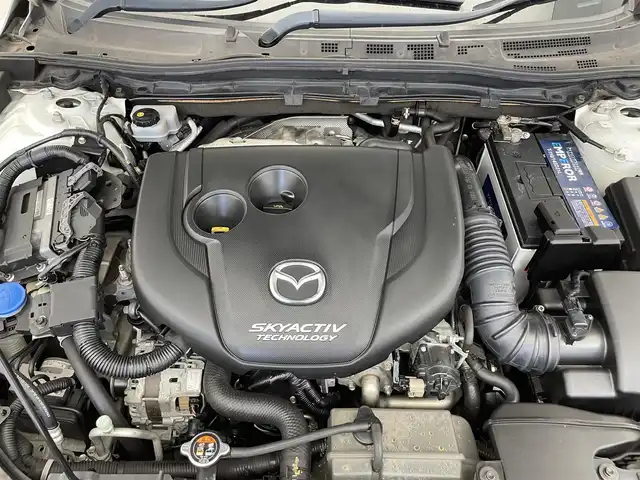マツダ アクセラ スポーツ XD 滋賀県 2014(平26)年 5.4万km スノーフレイクホワイトパールマイカ 禁煙車/サンルーフ/純正メモリーナビ/・CD/DVD/フルセグTV/USB/AUX/Bluetooth/追従型クルーズコントロール/BOSEスピーカー/LEDヘッドライト/パワーシート/シートヒーター/革巻きステアリング/レーンキープアシスト/ヘッドアップディスプレイ/ステアリングスイッチ/純正１８AW
