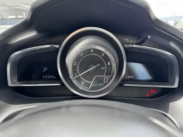 マツダ アクセラ スポーツ XD 滋賀県 2014(平26)年 5.4万km スノーフレイクホワイトパールマイカ 禁煙車/サンルーフ/純正メモリーナビ/・CD/DVD/フルセグTV/USB/AUX/Bluetooth/追従型クルーズコントロール/BOSEスピーカー/LEDヘッドライト/パワーシート/シートヒーター/革巻きステアリング/レーンキープアシスト/ヘッドアップディスプレイ/ステアリングスイッチ/純正１８AW