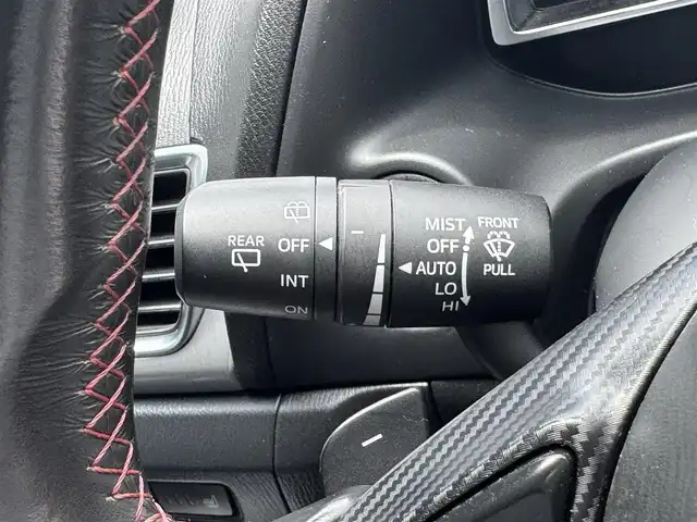 マツダ アクセラ スポーツ XD 滋賀県 2014(平26)年 5.4万km スノーフレイクホワイトパールマイカ 禁煙車/サンルーフ/純正メモリーナビ/・CD/DVD/フルセグTV/USB/AUX/Bluetooth/追従型クルーズコントロール/BOSEスピーカー/LEDヘッドライト/パワーシート/シートヒーター/革巻きステアリング/レーンキープアシスト/ヘッドアップディスプレイ/ステアリングスイッチ/純正１８AW