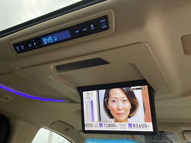 トヨタ アルファード エグゼクティブ ラウンジ S 東京都 2021(令3)年 3.9万km ホワイトパールクリスタルシャイン 純正メーカーナビ/【Bluetooth/TV/DVD/CD/USB】/JBLプレミアムサウンド/衝突軽減ブレーキ/レーンディパーチャーアラート/レーダークルーズコントロール/パノラマミックビューモニター/リアエンターテイメント/ビルトインETC 2.0タイプ/ツインサンルーフ/両側パワースライドドア/電動リアゲート/シルクブレイズエアロ/WORK21AW/シートヒーター＆シートクーラー/パワーシート/メモリーシート/LEDオートライト