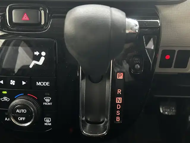 ダイハツ ムーヴ キャンバス X ブラックインテリア リミテッド SAⅢ 富山県 2019(平31)年 3.3万km スムースグレーマイカメタリック/ファイアークォーツレッドメタリック 2トーン 純正7型ナビ/フルセグTV/全方位カメラ/スマートアシスト/レーンキープアシスト/オートハイビーム/両側パワースライドドア/ABS/スマートキー/プッシュスタート/電動ミラー/オートライト