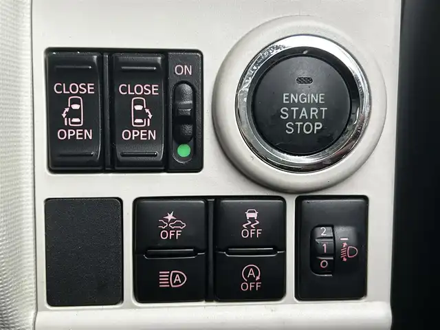 ダイハツ ムーヴ キャンバス X ブラックインテリア リミテッド SAⅢ 富山県 2019(平31)年 3.3万km スムースグレーマイカメタリック/ファイアークォーツレッドメタリック 2トーン 純正7型ナビ/フルセグTV/全方位カメラ/スマートアシスト/レーンキープアシスト/オートハイビーム/両側パワースライドドア/ABS/スマートキー/プッシュスタート/電動ミラー/オートライト