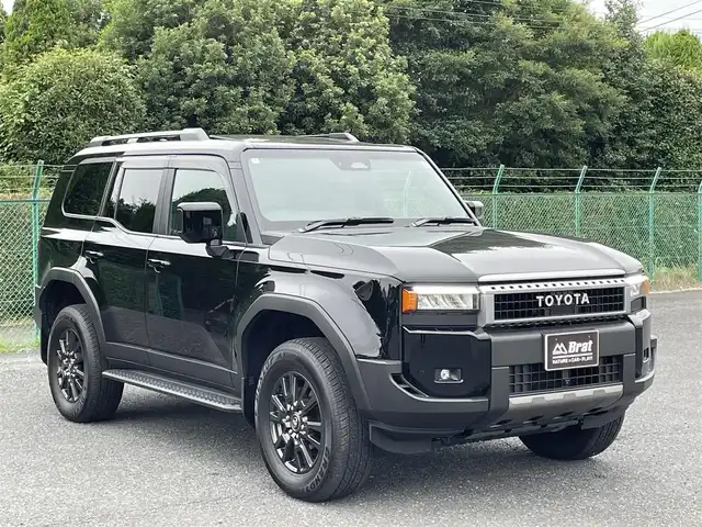 トヨタ ランドクルーザー ２５０ VX 千葉県 2024(令6)年 0.6万km ブラック ワンオーナー/ムーンルーフ/12.3インチディスプレイオーディオ（トヨタコネクティッドナビ対応）Plus/デジタルインナーミラー/パノラミックビューモニター/（フロント/サイド/バックカメラ）/トヨタセーフティセンス/本革シート表皮/（シートヒーター/ベンチレーター）/ETC2.0/BSM/パワーバックドア/レーダークルーズコントロール/ヘッドライトウォッシャー/純正ドアバイザー/純正フロアマット
