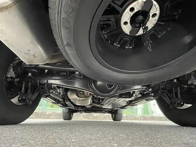 トヨタ ランドクルーザー ２５０ VX 千葉県 2024(令6)年 0.6万km ブラック ワンオーナー/ムーンルーフ/12.3インチディスプレイオーディオ（トヨタコネクティッドナビ対応）Plus/デジタルインナーミラー/パノラミックビューモニター/（フロント/サイド/バックカメラ）/トヨタセーフティセンス/本革シート表皮/（シートヒーター/ベンチレーター）/ETC2.0/BSM/パワーバックドア/レーダークルーズコントロール/ヘッドライトウォッシャー/純正ドアバイザー/純正フロアマット
