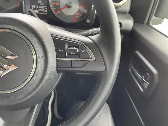 スズキ ジムニー XC 島根県 2021(令3)年 4.4万km シルキーシルバーメタリック ワンオーナー/禁煙車/ディスプレイオーディオ/CD/DVD/BT/バックカメラ/スズキセーフティサポート/プリクラッシュ/レーンキープ/LEDヘッドライト/スマートキー/シートヒーター/ETC