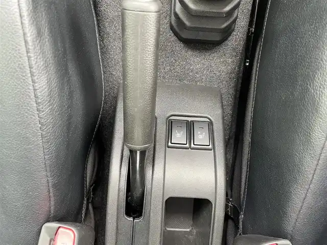 スズキ ジムニー XC 島根県 2021(令3)年 4.4万km シルキーシルバーメタリック ワンオーナー/禁煙車/ディスプレイオーディオ/CD/DVD/BT/バックカメラ/スズキセーフティサポート/プリクラッシュ/レーンキープ/LEDヘッドライト/スマートキー/シートヒーター/ETC