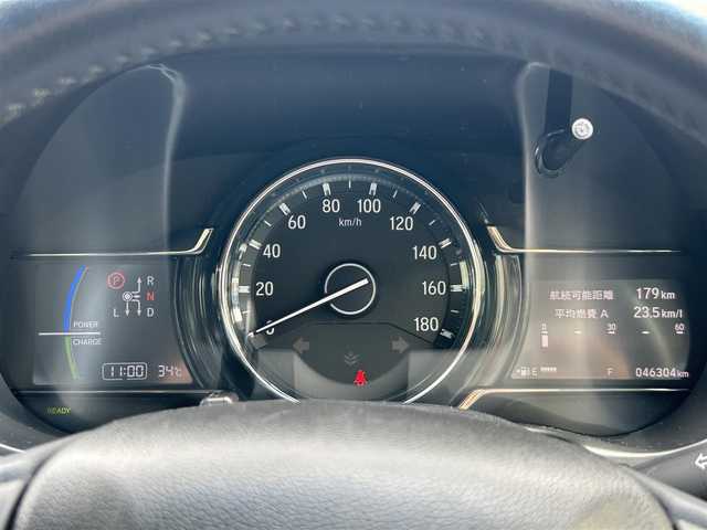 ホンダ グレイス ハイブリッド EX ホンダセンシング 福島県 2017(平29)年 4.7万km ホワイトオーキッドパール 純正ナビゲーション/型番：VXM-185VFi/【CD/DVD/SD/USB/BT/TV】/レザーシート/ホンダセンシング/衝突軽減ブレーキ〈CMBS〉/誤発進抑制機能/歩行者事故低減ステアリング/路外逸脱抑制機能/アダプティブクルーズコントロール〈ACC〉/車線維持支援システム〈LKAS〉/オートハイビーム/先行車発進お知らせ機能/標識認識機能/バックカメラ/ビルトインETC/ドライブレコーダー/パドルシフト/ステアリングリモコン/Moduloエアロ/LEDオートライト/LEDフォグランプ/純正フロアマット/ドアバイザー