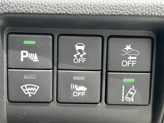 ホンダ グレイス ハイブリッド EX ホンダセンシング 福島県 2017(平29)年 4.7万km ホワイトオーキッドパール 純正ナビゲーション/型番：VXM-185VFi/【CD/DVD/SD/USB/BT/TV】/レザーシート/ホンダセンシング/衝突軽減ブレーキ〈CMBS〉/誤発進抑制機能/歩行者事故低減ステアリング/路外逸脱抑制機能/アダプティブクルーズコントロール〈ACC〉/車線維持支援システム〈LKAS〉/オートハイビーム/先行車発進お知らせ機能/標識認識機能/バックカメラ/ビルトインETC/ドライブレコーダー/パドルシフト/ステアリングリモコン/Moduloエアロ/LEDオートライト/LEDフォグランプ/純正フロアマット/ドアバイザー