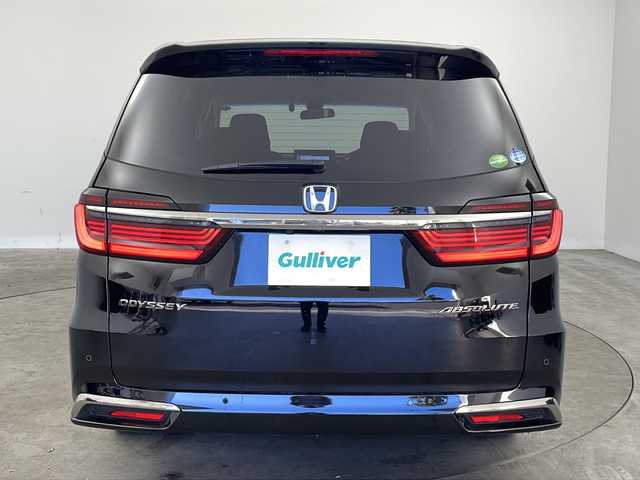 ホンダ オデッセイ アブソルート 兵庫県 2020(令2)年 2.8万km プレミアムスパークルブラックパール ・純正１０インチナビ（VXU-217DYi）/・CD/DVD/SD/BT/USB/HDMI/Apple CarPlay/TV/・純正１１．６インチリアフリップダウンモニター（VM-185EN)/・全方位・バックカメラ/・両側パワースライドドア/・ホンダセンシング/・CMBS/・路外逸脱抑制システム/・先行車発進お知らせ/・レーンキープアシスト/・標識認識機能/・ワンタッチターンシグナル/・アイドリングストップ/・パドルシフト/・前後コーナーセンサー/・LEDオートライト/・オートマチックハイビーム/・純正ドライブレコーダー/・ビルトインETC/・ドアミラーヒーター/・プラズマクラスター/・ハーフレザーシート/・純正１７インチアルミホイール/・純正フロアマット/・スマートキー