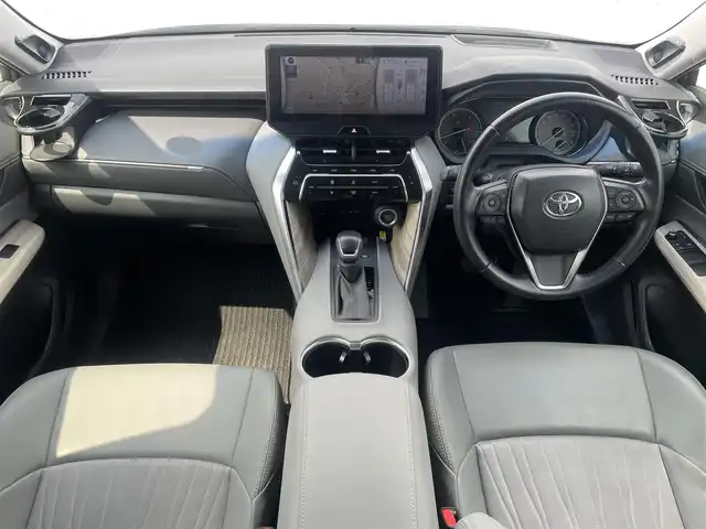 トヨタ ハリアー Z 福岡県 2020(令2)年 3.9万km ホワイトパールクリスタルシャイン ＪＢＬサウンド/純正１２．３インチナビ/フルセグTV/BT/AUX/全周囲カメラ/トヨタセーフティセンス/PCS/LTA/RCTA/PKSB/クリアランスソナー/デジタルミラー/ＢＳＭ/ハンズフリーパワーバックドア/ワイヤレス充電/パワーシート/ＨＵＤ/レーダークルーズコントロール/ビルトインETC2.0/革巻きステアリング/グレー半革シート/LEDオートライト/オートハイビーム/電動パーキング/ブレーキホールド