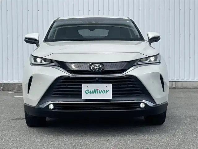 トヨタ ハリアー Z 福岡県 2020(令2)年 3.9万km ホワイトパールクリスタルシャイン ＪＢＬサウンド/純正１２．３インチナビ/フルセグTV/BT/AUX/全周囲カメラ/トヨタセーフティセンス/PCS/LTA/RCTA/PKSB/クリアランスソナー/デジタルミラー/ＢＳＭ/ハンズフリーパワーバックドア/ワイヤレス充電/パワーシート/ＨＵＤ/レーダークルーズコントロール/ビルトインETC2.0/革巻きステアリング/グレー半革シート/LEDオートライト/オートハイビーム/電動パーキング/ブレーキホールド