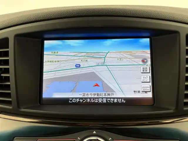 日産 エルグランド 350HWS ジェットブラック アーバンクロム 愛知県 2018(平30)年 6.1万km ファントムブラック BOSEプレミアムサウンド/純正HDDナビ/　（CD/DVD、AM/FM、AUX、フルセグTV、BT）/全方位カメラ/両側パワースライド/ミュージックサーバー/シートヒーター/パワーシート/寒冷地仕様/１００V電源/スマートキー/後席モニター/ビルトインETC/3列シート/オットマン/パワーバックドア/前方ドライブレコーダー/純正18アルミホイール
