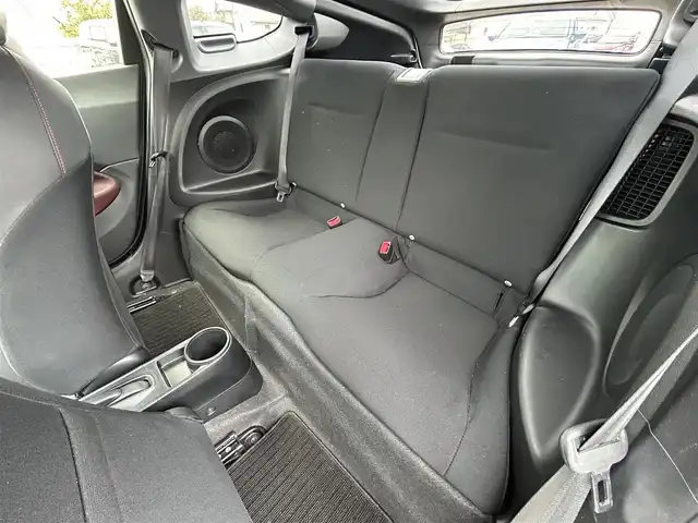 ホンダ ＣＲ－Ｚ α マスターレーベル 茨城県 2012(平24)年 7.3万km プレミアムホワイトパール 純正ナビ/【フルセグTV/CD/DVD/HDD/Bluetooth】/バックカメラ/クルーズコントロール/パドルシフト/ECON/横滑り防止装置/ハーフレザーシート/純正17インチAW/オートライト/フォグランプ/ETC/スマートキー/純正フロアマット/保証書/取扱説明書