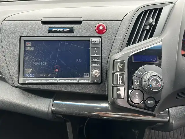 ホンダ ＣＲ－Ｚ α マスターレーベル 茨城県 2012(平24)年 7.3万km プレミアムホワイトパール 純正ナビ/【フルセグTV/CD/DVD/HDD/Bluetooth】/バックカメラ/クルーズコントロール/パドルシフト/ECON/横滑り防止装置/ハーフレザーシート/純正17インチAW/オートライト/フォグランプ/ETC/スマートキー/純正フロアマット/保証書/取扱説明書