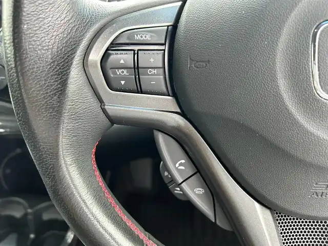 ホンダ ＣＲ－Ｚ α マスターレーベル 茨城県 2012(平24)年 7.3万km プレミアムホワイトパール 純正ナビ/【フルセグTV/CD/DVD/HDD/Bluetooth】/バックカメラ/クルーズコントロール/パドルシフト/ECON/横滑り防止装置/ハーフレザーシート/純正17インチAW/オートライト/フォグランプ/ETC/スマートキー/純正フロアマット/保証書/取扱説明書
