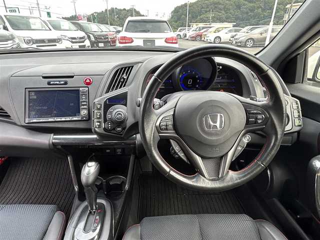 ホンダ ＣＲ－Ｚ α マスターレーベル 茨城県 2012(平24)年 7.3万km プレミアムホワイトパール (株)IDOMが運営する【じしゃロン水戸店】の自社ローン専用車両になりますこちらは現金またはオートローンご利用時の価格です。自社ローンご希望の方は別途その旨お申付け下さい/純正ナビ/【フルセグTV/CD/DVD/HDD/Bluetooth】/バックカメラ/クルーズコントロール/パドルシフト/ECON/横滑り防止装置/ハーフレザーシート/純正17インチAW/オートライト/フォグランプ/ETC/スマートキー/純正フロアマット/保証書/取扱説明書