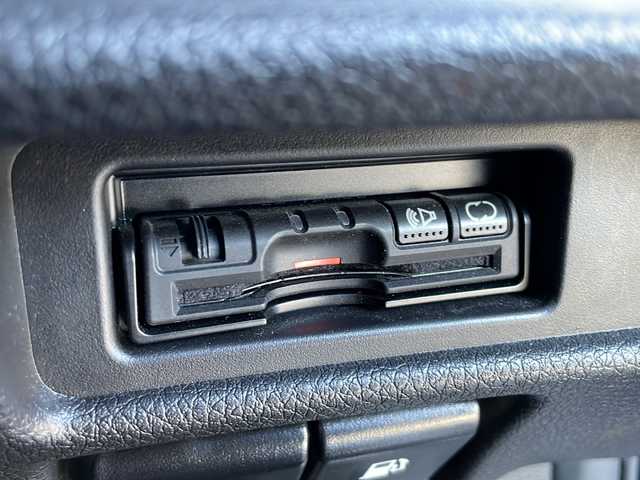 日産 エクストレイル ハイブリッド 20Xi 新潟県 2019(平31)年 11.3万km ダークメタルグレー 4WD/フルセグテレビ/純正ナビ（Bluetooth/DTV/FM/AM）/プロパイロット/全席シートヒーター/前後ドラレコ/オートライト/ビルトインETC/HIDライト/スペアキー1本/フォグランプ/シガーソケット/ドアバイザー/電動格納ミラー