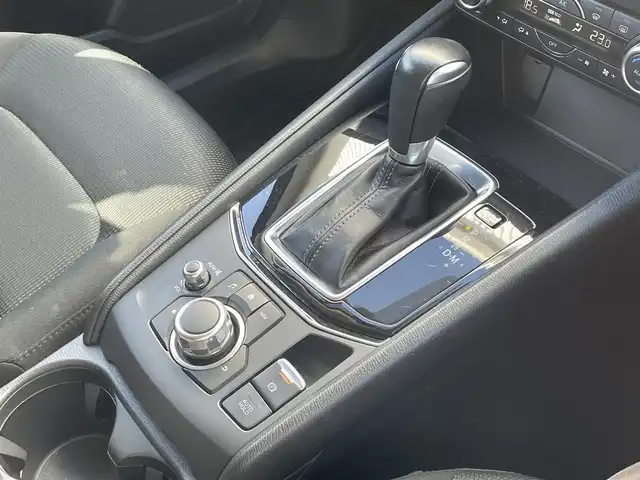 マツダ ＣＸ－５ XD プロアクティブ 福岡県 2018(平30)年 6.2万km スノーフレイクホワイトパールマイカ 純正ナビ/フルセグTV/CD/DVD/BT/AUX/AM/FM/全周囲カメラ/SCBS/ＢＳＭ/レーダークルーズコントロール/ＨＵＤ/ＬＥＤオートライト/フォグランプ/ビルトインＥＴＣ/パーキングセンサー/純正１９アルミ/電動パーキング/ブレーキホールド