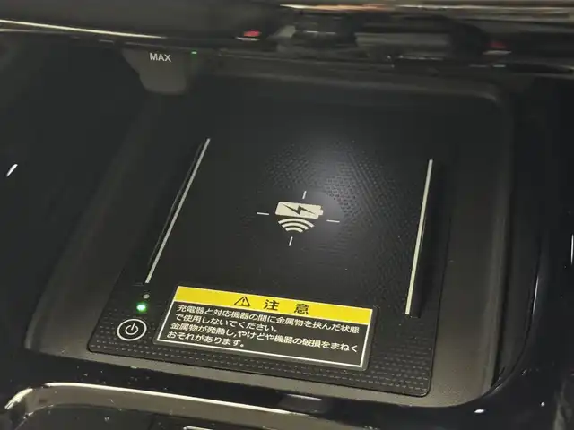 ホンダ ヴェゼル ハイブリッド e:HEV Z 滋賀県 2025(令7)年 0.1千km クリスタルブラックパール 純正9インチナビ/【Bluetooth/USB/Apple CarPlay/Android Auto】/バックカメラ/ハーフレザーシート/ホンダセンシング/・衝突軽減ブレーキ（CMBS）/・先行車発進お知らせ機能/・歩行者事故低減ステアリング/・路外逸脱抑制機能/・標識認識機能/・渋滞追従機能付アダプティブクルーズコントロール/・車線維持支援システム（LKAS）/・トラフィックジャムアシスト（渋滞運転支援機能）/・ブラインドスポットインフォメーション/・誤発進抑制機能/・後方誤発進抑制機能/・近距離衝突軽減ブレーキ/・急アクセル抑制機能/・パーキングセンサーシステム/・後退出庫サポート/・オートハイビーム/・アダプティブドライビングビーム/LEDヘッドライト/クリアランスソナー/シートヒーター/ステアリングヒーター/ヒルディセントコントロール/ワイヤレス充電/ビルトインETC2.0/衝突軽減ブレーキ/パワーバックドア/電動パーキングブレーキ/オートブレーキホールド/純正フロアマット
