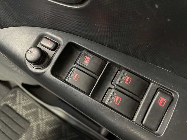 ダイハツ タント カスタム Vセレクション 大阪府 2009(平21)年 10.1万km パールホワイトⅢ 社外7インチSDナビゲーション/　CD/DVD/FM/AM/フルセグ/バックカメラ/オーバーヘッドコンソール/片側スライドドア/ETC/ウィンカーミラー/電動格納ミラー