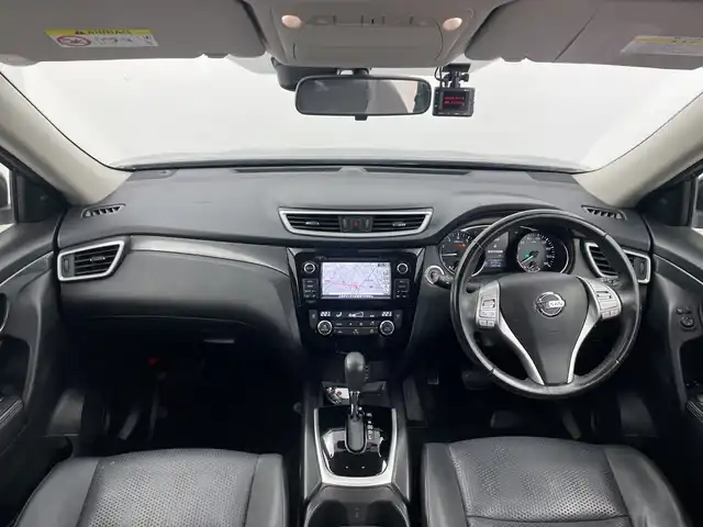 日産 エクストレイル 20Xtt エマージェンシーブレーキ 群馬県 2017(平29)年 8.8万km ダイヤモンドブラック 純正7インチナビ/・フルセグTV/AM/FM/CD/DVD/AUX/SD/=========/純正７インチナビ　４ＷＤ　全周囲カメラ　パワーバックドア　クルーズコントロール　ＢＳＭ　レーンキープアシスト　前後ドラレコ　ＥＴＣ　前席シートヒーター　ダウンヒルアシスト　コーナーセンサー　禁煙車